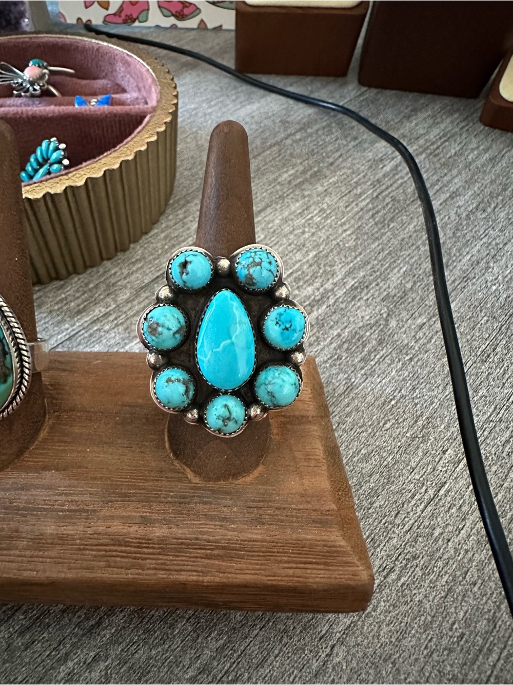 Size 7.5 Navajo Handmade Turquoise Cluster Ring 😍🩵